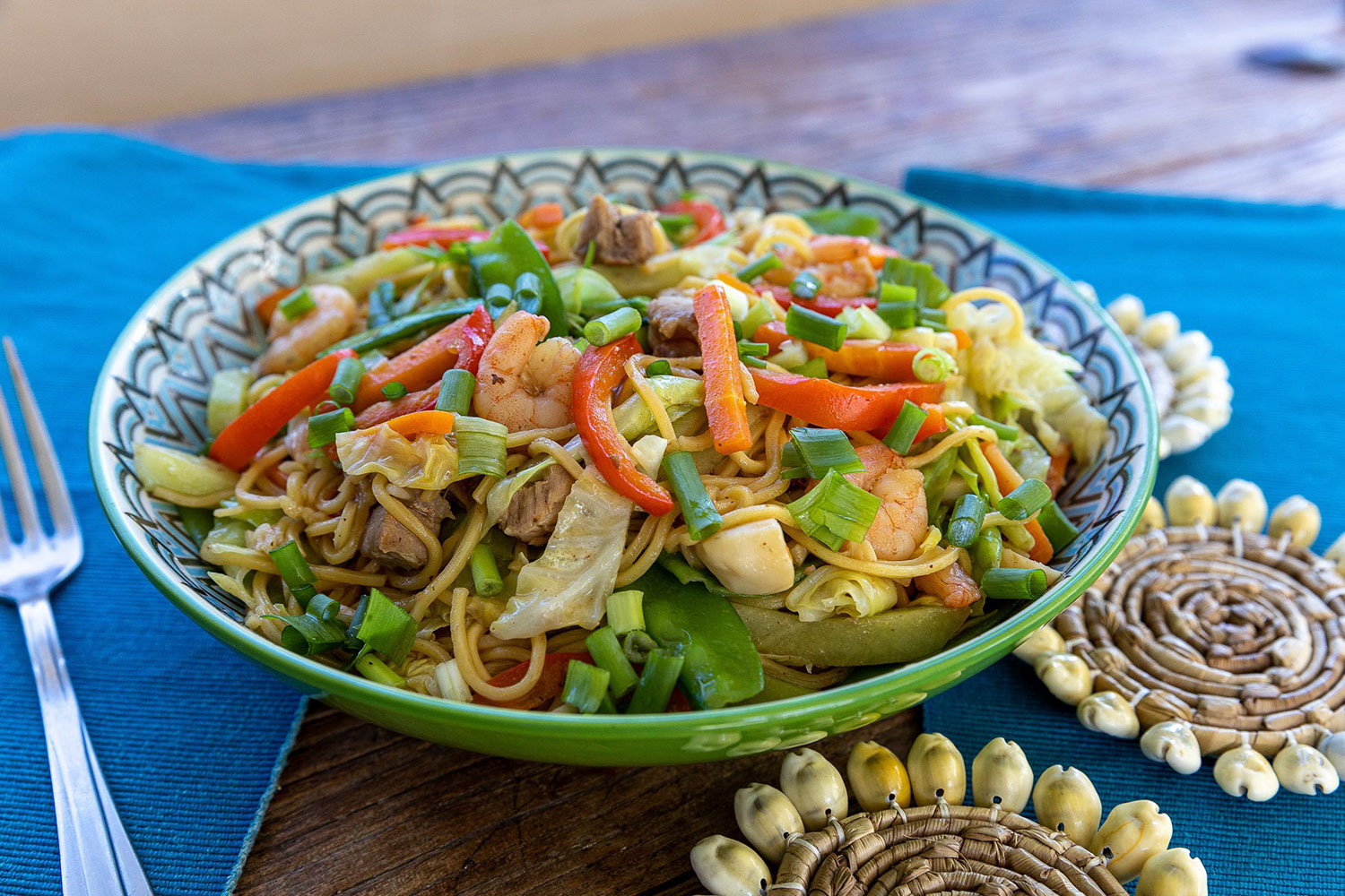 A taste of home: Paulleth cooks Special pancit canton (Filipino style)