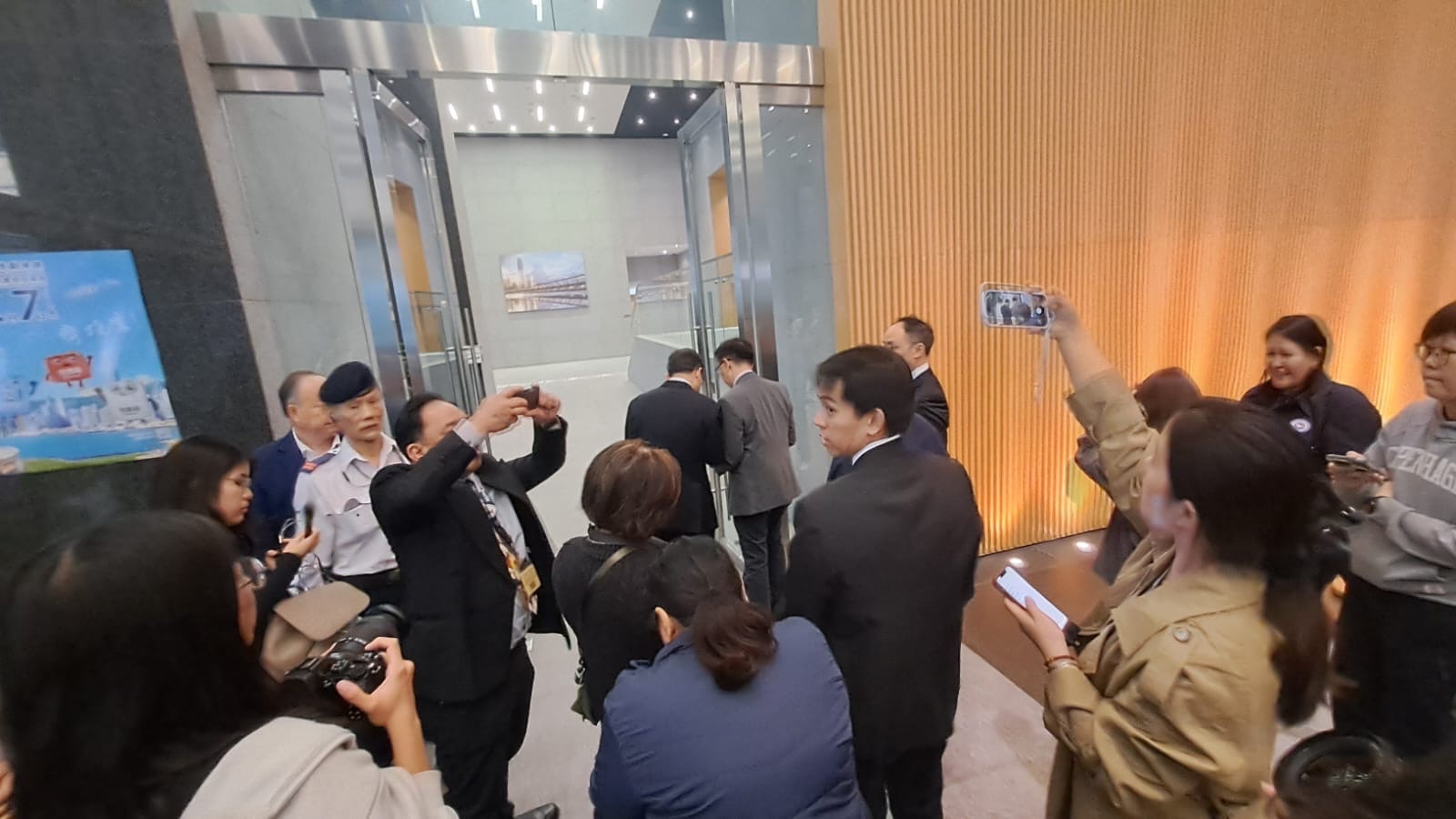 Families of deceased migrant workers to receive HKD 800,000